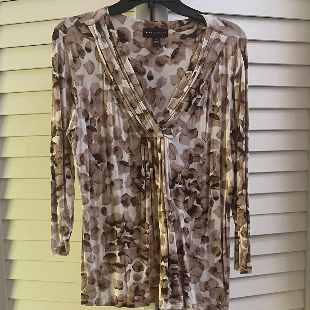 Dana Buchman Brown and Cream soft tshirt material